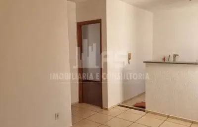 Apartamento à venda com 2 quartos no residencial salé.