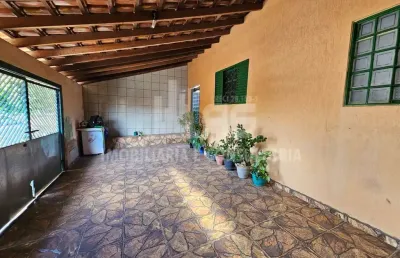 Casa à venda no bairro césar de almeida - marília/sp