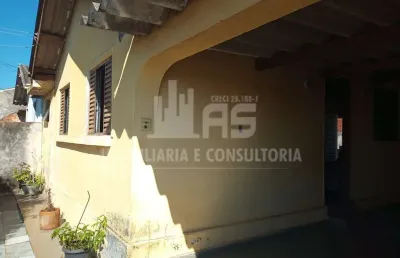 Casa a venda com 2 quartos sendo 1 suíte no nova marília