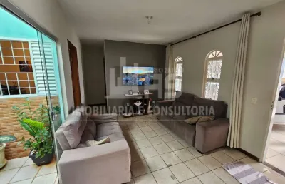 Casa com 2 quartos à venda na Vila Real, Marília 