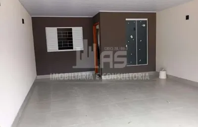 Casa à venda contendo 2 quartos no jardim edisom da silva lima.