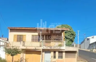 Casa com 4 quartos à venda no Cascata, Marília 