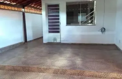 Linda casa geminada em a“tima localizaa‡aƒo do bairro vale das esmeraldas 2 em esmeraldas