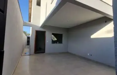 Linda casa em a“tima localizaa‡aƒo no bairro tirandentes em betim
