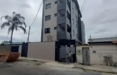 Linda area privativa em predio individual na melhor localizaa‡aƒo do bairro novo eldorado em contage