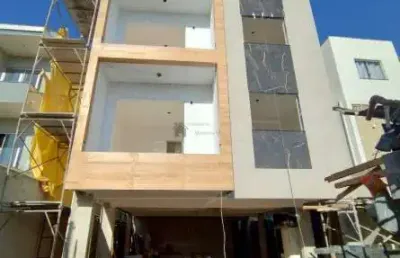Linda cobertura em a“tima localizaa‡aƒo do bairro recanto verde em ibirita‰