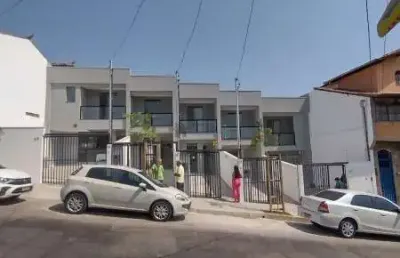 Excelente casa geminada com entrada individual no bairro jardim guanabara em belo horizonte