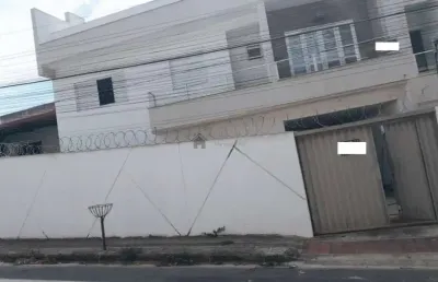 Excelente casa geminada triplex na melhor localizaa‡aƒo do bairro itacolomi em betim