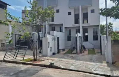 Linda casa geminada geminada duplex com suite e dois quartos no bairro alto das flores em betim