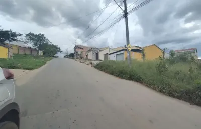 Excelente lote comercial do lado de cima da rua com 720 metros, recanto verde esmeraldas