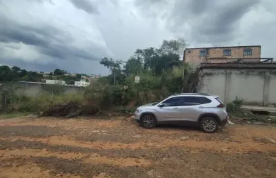 Excelente lote do lado de cima da rua com 360 metros, recanto verde esmeraldas