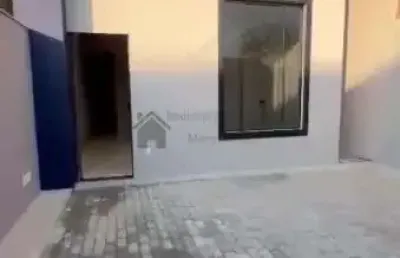 Excelente casa geminada 03 quartos com suate no bairro santa barbara em mateus leme