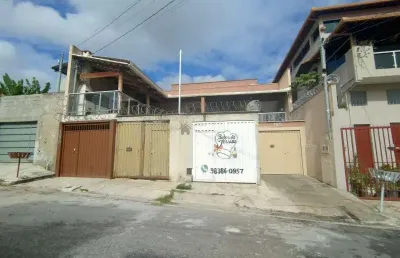 Excelente casa geminada 03 quartos em a“tima localizaa‡a• do bairro parque das acacias em betim
