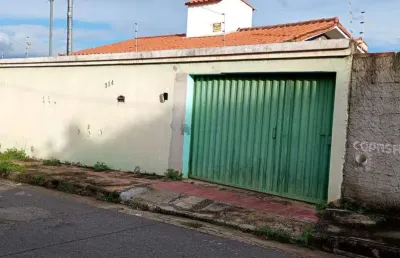 A“tima casa geminada 02 quartos com suate no saƒo marcos em betim