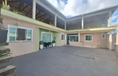 Casa com 3 quartos à venda na Rua Cinquenta e Cinco, Tropical, Contagem