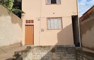 Linda casa em lote de 180 metros com 03 quartos no bairro florena‡a em ribeiraƒo das neves