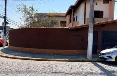 Casa com 3 quartos à venda na Rua Madame Pommery, Vila Urupês, Suzano