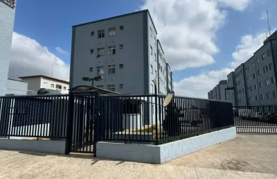 Apartamento com 2 quartos para alugar na Rua Tereza Haguihara Cardoso, 770, Jardim Casa Branca, Suzano