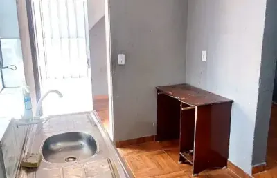 Casa com 1 quarto para alugar no Jardim Revista, Suzano 