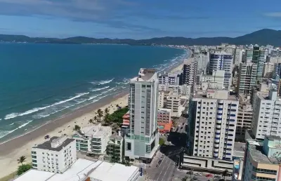 Apartamento com 4 dormitórios à venda sendo 4 suítes, 260.0 m² por - r$ 7.500.000,00 - meia praia - itapema/sc