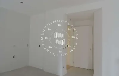 Apartamento garden, perto da beiramar, no centro de floripa