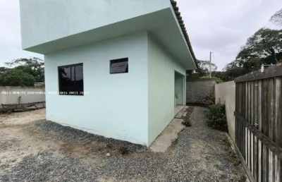 Casa de esquina para venda no bairro brandalize -  localizado na cidade de itapoá / sc.