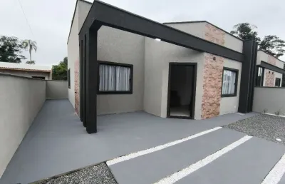 Casa nova e moderna para venda no balneário praia do imperador, localizado na cidade de itapoá / sc.