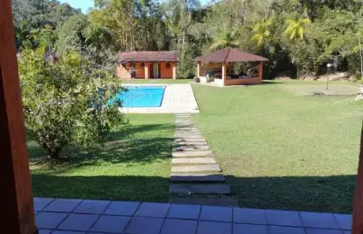 Chácara / sítio com 4 quartos à venda no Centro, Juquitiba 