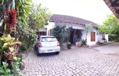 Imperdível oportunidade: charmosa casa à venda em paraty-rj, bairro caborê, 3 quartos, 2 suítes, 178m²