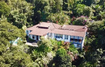 Espetacular casarão colonial à venda em paraty-rj - 8 quartos, 8 suítes e 700m² de pura elegância no bairro corumbe