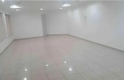 Ótima loja para locação no calçadão da sete de abril com 431m²