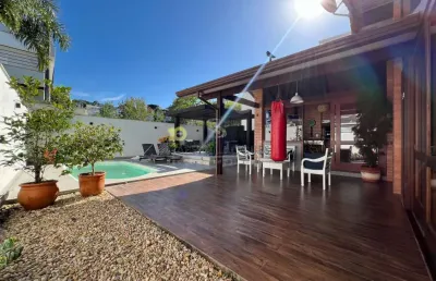 Casa com 3 dormitórios à venda, 250 m² por r$ 2.190.000,00 - pedra branca - palhoça/sc