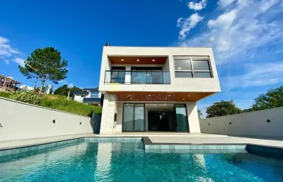 Casa com 3 quartos à venda na Rua das Cabreúvas, Pedra Branca, Palhoça