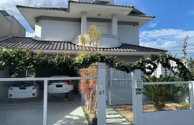 Casa com 3 dormitórios à venda, 210 m² por r$ 1.600.000 - cidade universitária pedra branca - palho