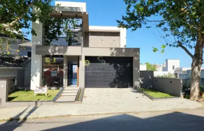 Casa com 3 quartos à venda na Rua das Cambiúnas, 383, Pedra Branca, Palhoça