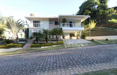 Casa em condomínio à venda, 4 quartos, 3 suítes, 2 vagas, quebra frascos - teresópolis/rj