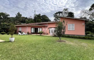 Casa à venda, 5 quartos, 2 suítes, 3 vagas, posse - teresópolis/rj