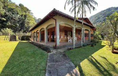 Casa em condomínio à venda, 4 quartos, 2 suítes, 2 vagas, comary - teresópolis/rj