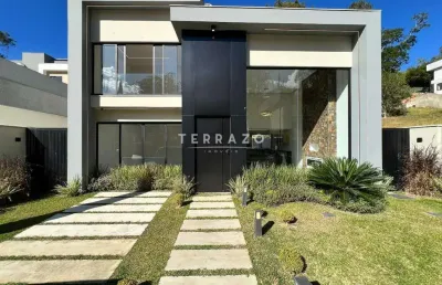 Casa em condomínio à venda, 3 quartos, 3 suítes, 2 vagas, cascata do imbuí - teresópolis/rj