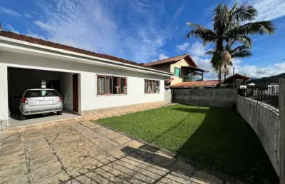 Casa à venda, 3 quartos, 2 vagas, fazendinha - teresópolis/rj