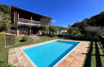 Casa em condomínio à venda, 4 quartos, 3 suítes, 4 vagas, carlos guinle - teresópolis/rj