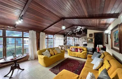 Casa à venda, 7 quartos, 1 suíte, 5 vagas, santa cecília - teresópolis/rj