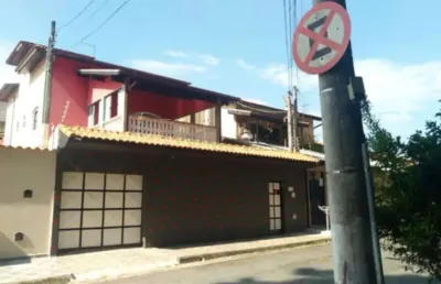 Descubra seu novo lar: sobrado à venda com espaço e elegância