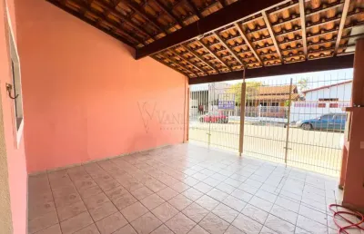 Casa com 3 quartos à venda no Jardim Satélite, São José dos Campos 