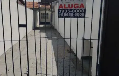 Edícula para locação no jardim satélite, são josé dos campos/sp