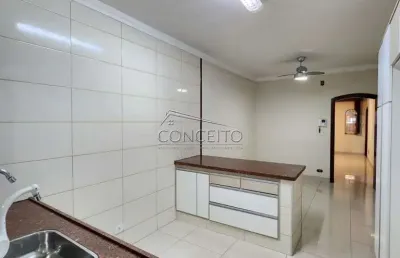 Casa térrea à venda no bairro vila independência com 122,10 m² | 4 dormitórios, sendo 1 suíte e 1 vaga de garagem coberta.