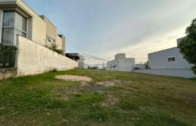 Terreno à venda no condomínio damha com 385 m² de área total.