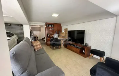 Sobrado à venda no bairro cidade alta com 210 m² | 3 dormitórios, sendo 1 suíte com hidro e 2 vagas de garagem