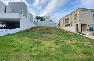 Terreno à venda no condomínio residencial villa d'aquila com 321 m² de área total