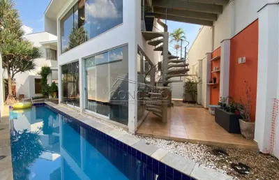 Sobrado à venda no condomínio terras de piracicaba com 490 m² | 4 dormitórios com armários planejados, sendo 2 suítes e 4 vagas de garagem.